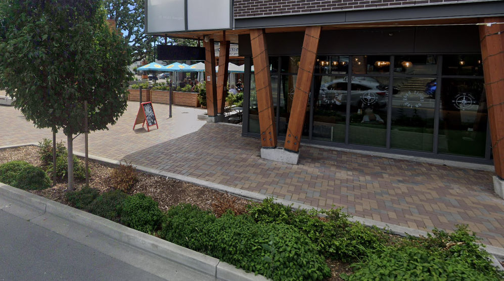 Saxe Point Pub